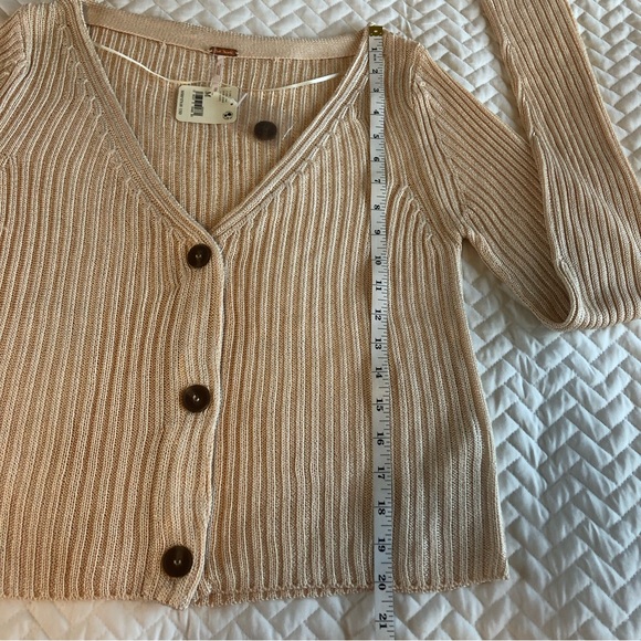 NWT Free People Game On Cardi - Size Medium In White Swan Color - Picture 10 of 15